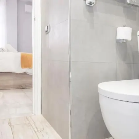 A19 Brand New Apartament By Triana Bridge Seville Exterior photo